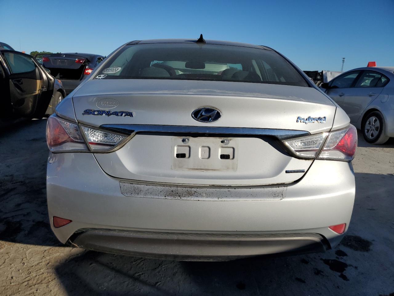 2015 Hyundai Sonata Hybrid VIN: KMHEC4A4XFA125365 Lot: 81820704