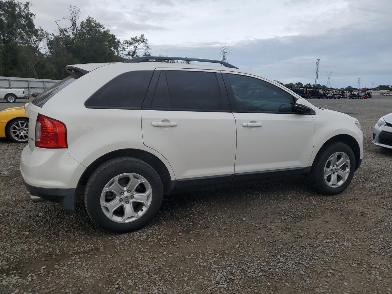2014 Ford Edge - Image 3