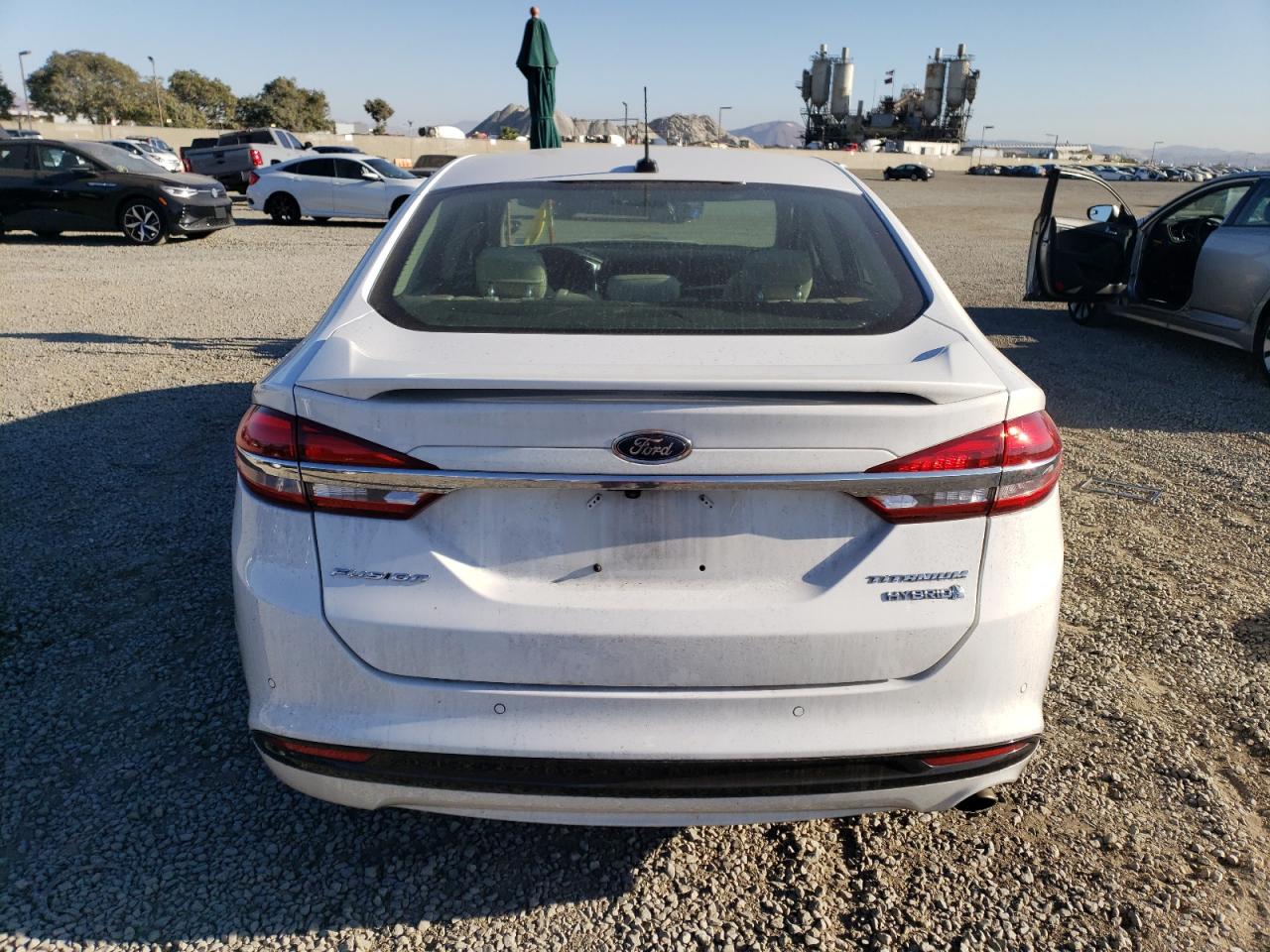 VIN 3FA6P0RUXJR246217 2018 FORD FUSION no.6