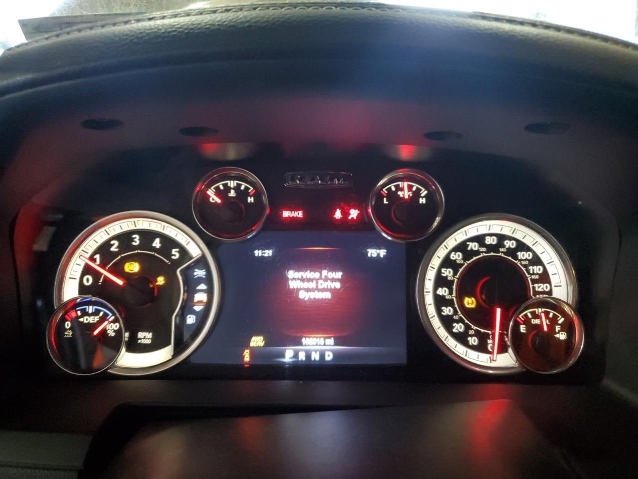 2017 RAM 2500 - Image 9