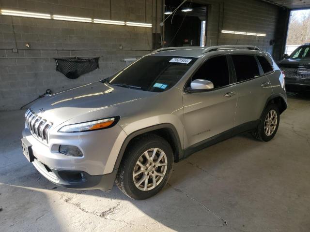 Angola, NY에서 판매 중인 2016 Jeep Cherokee Latitude - Rear End