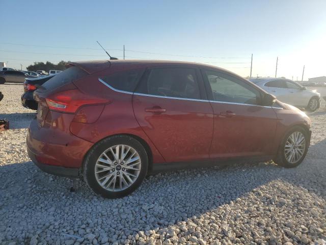 Hatchbacks FORD FOCUS 2015 Red