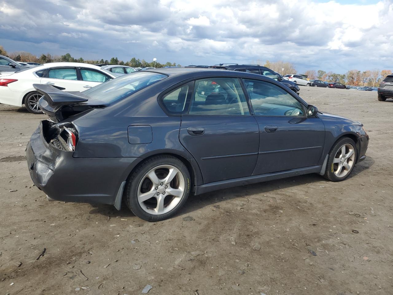 2009 Subaru Legacy - Image 3