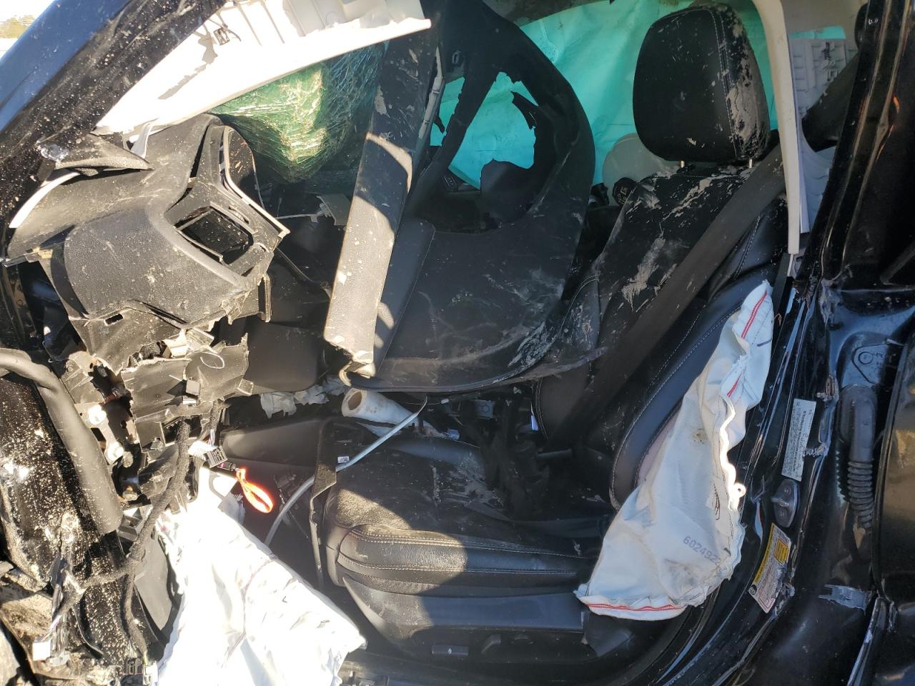 1FMCU0H62NUB86260 FORD ESCAPE 2022