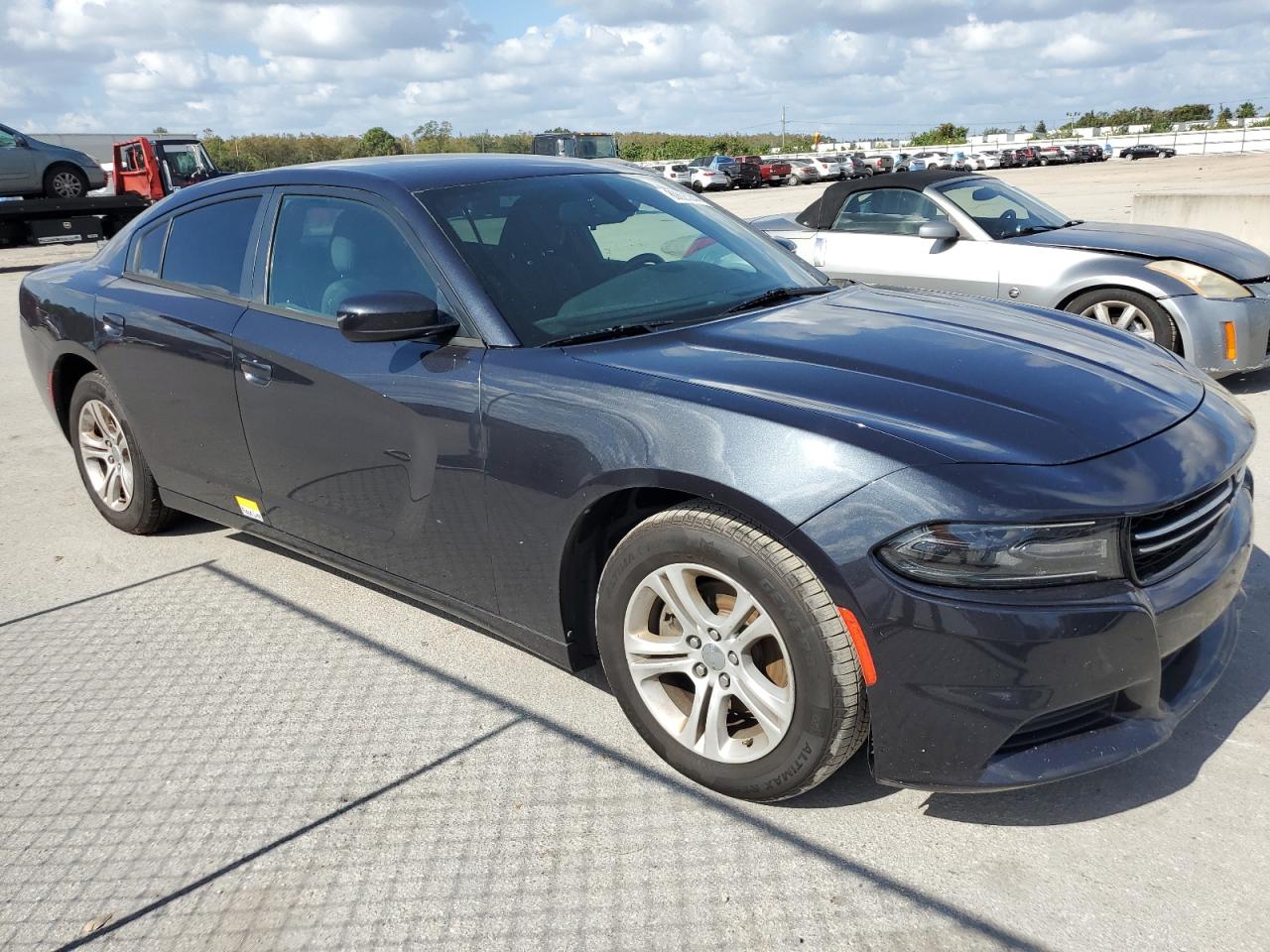 2017 Dodge Charger - Image 4