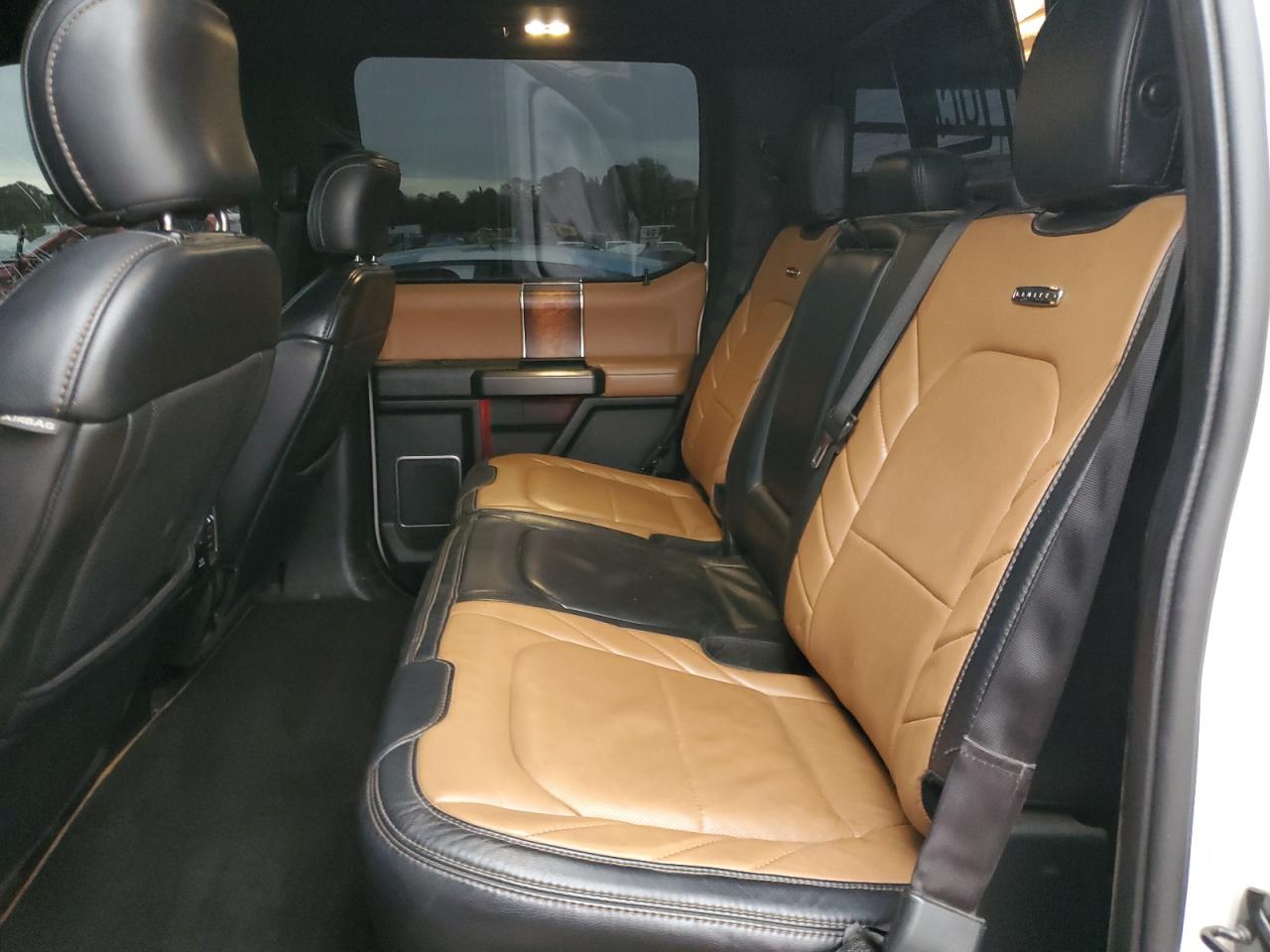2017 Ford F-150 - Image 10