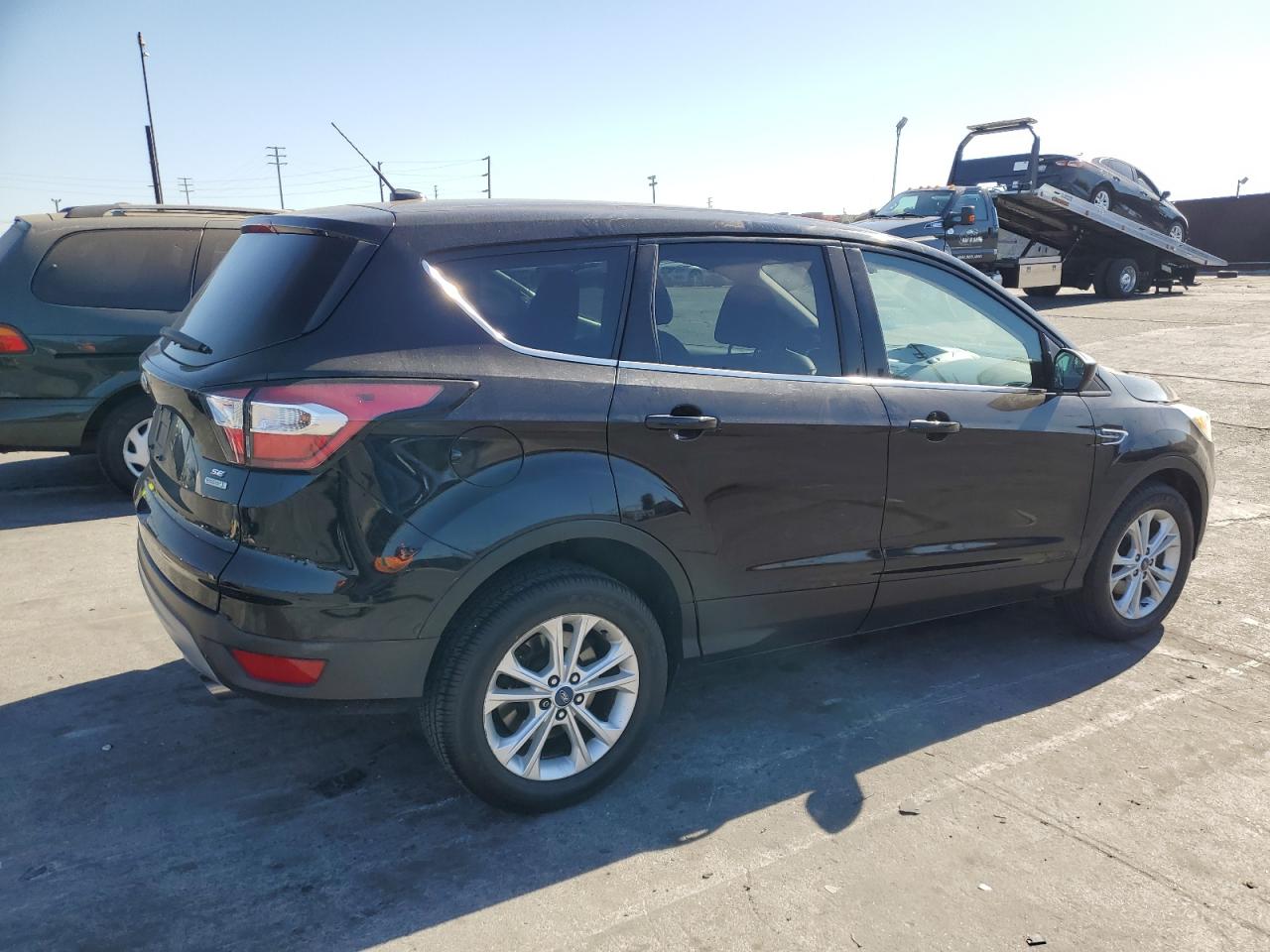2017 Ford Escape - Image 3