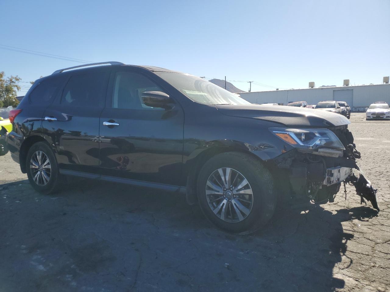 VIN 5N1DR2MN1JC672010 2018 NISSAN PATHFINDER no.4