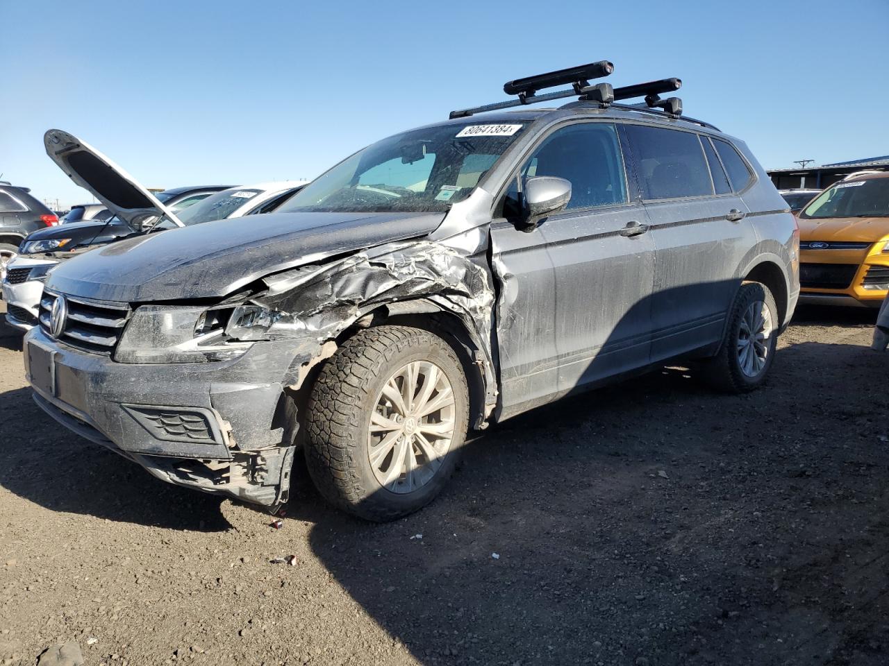 2018 Volkswagen Tiguan - Image 1