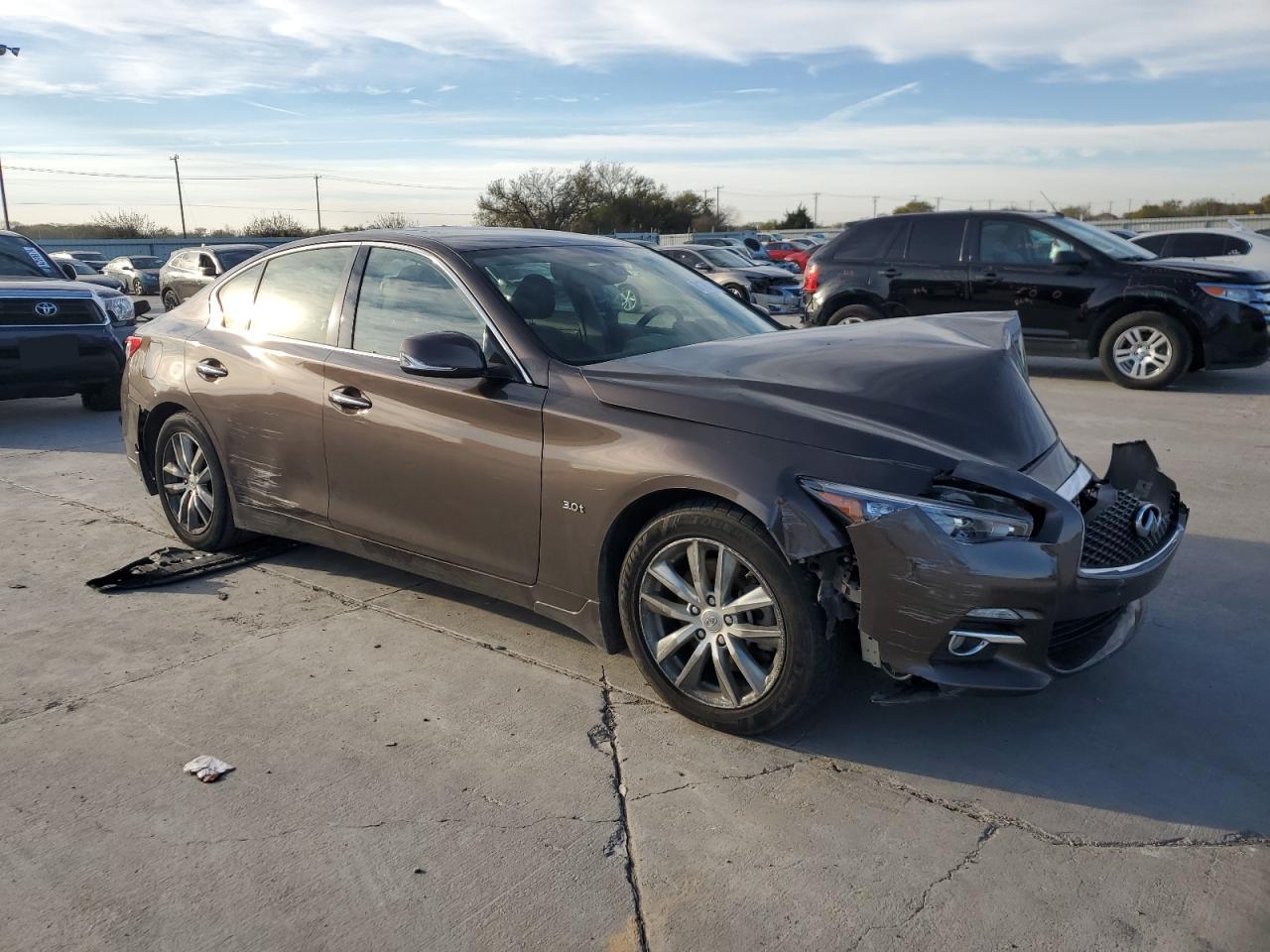 2016 Infiniti Q50 - Image 4