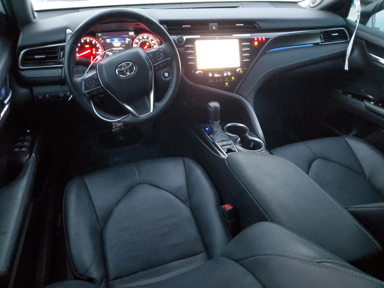 2020 Toyota Camry - Image 8