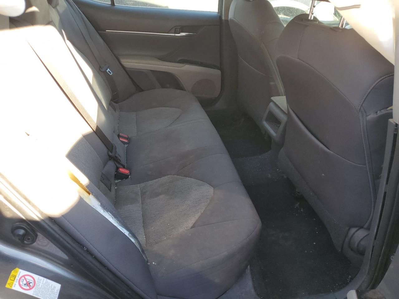2018 Toyota Camry - Image 10