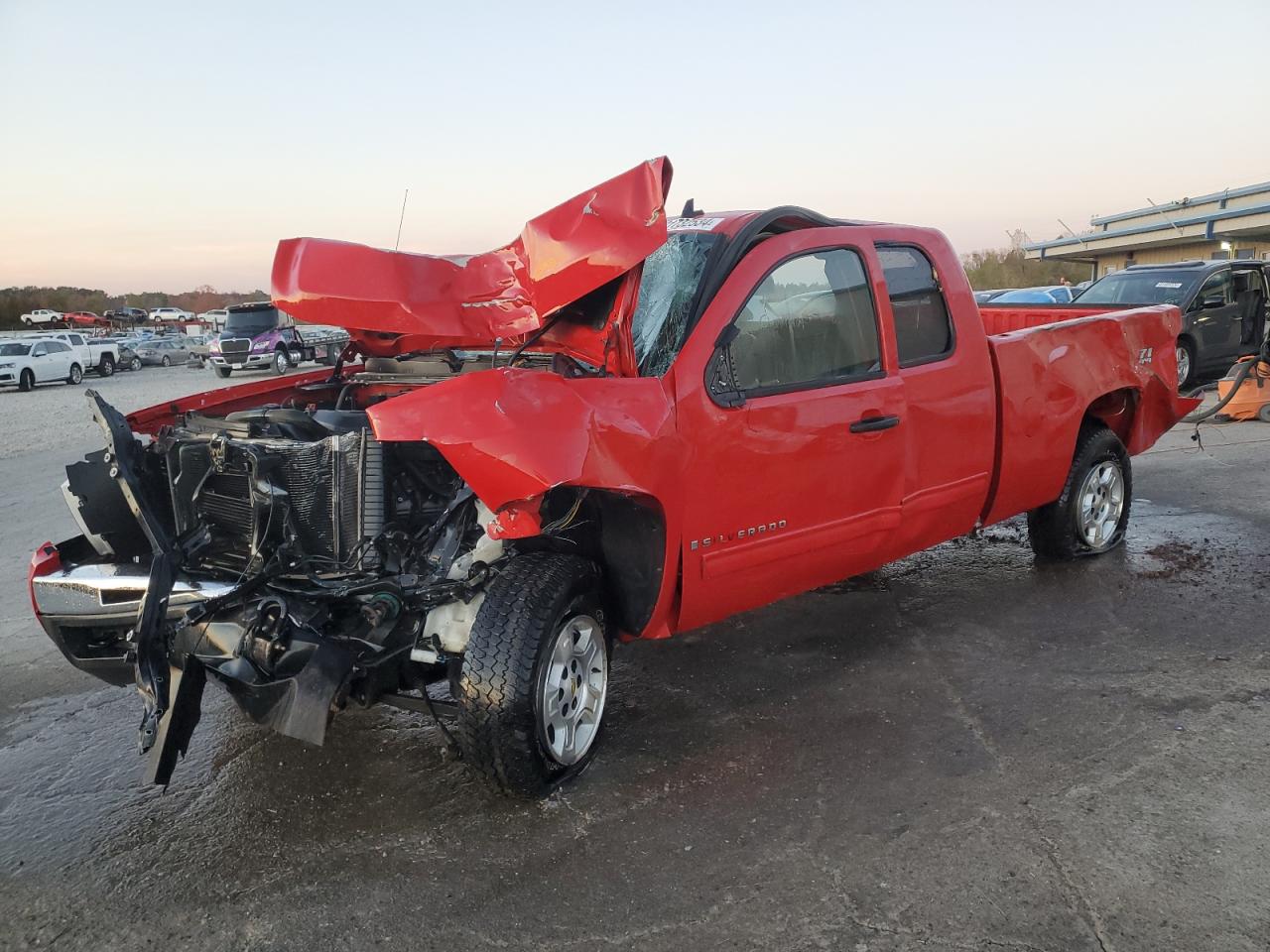 2009 Chevrolet Silverado - Image 1