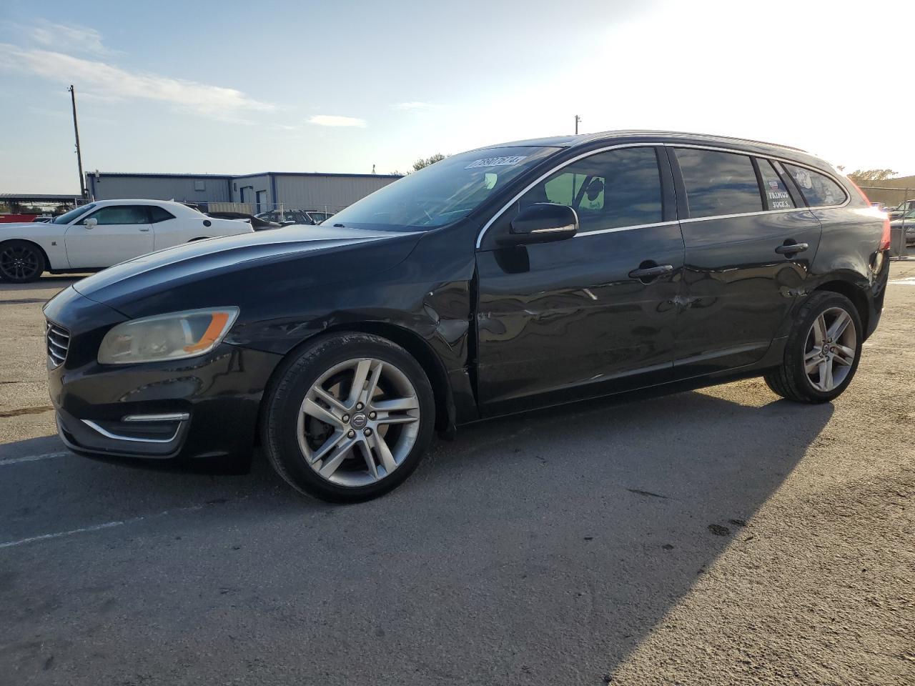 Image of 2015 VOLVO V60