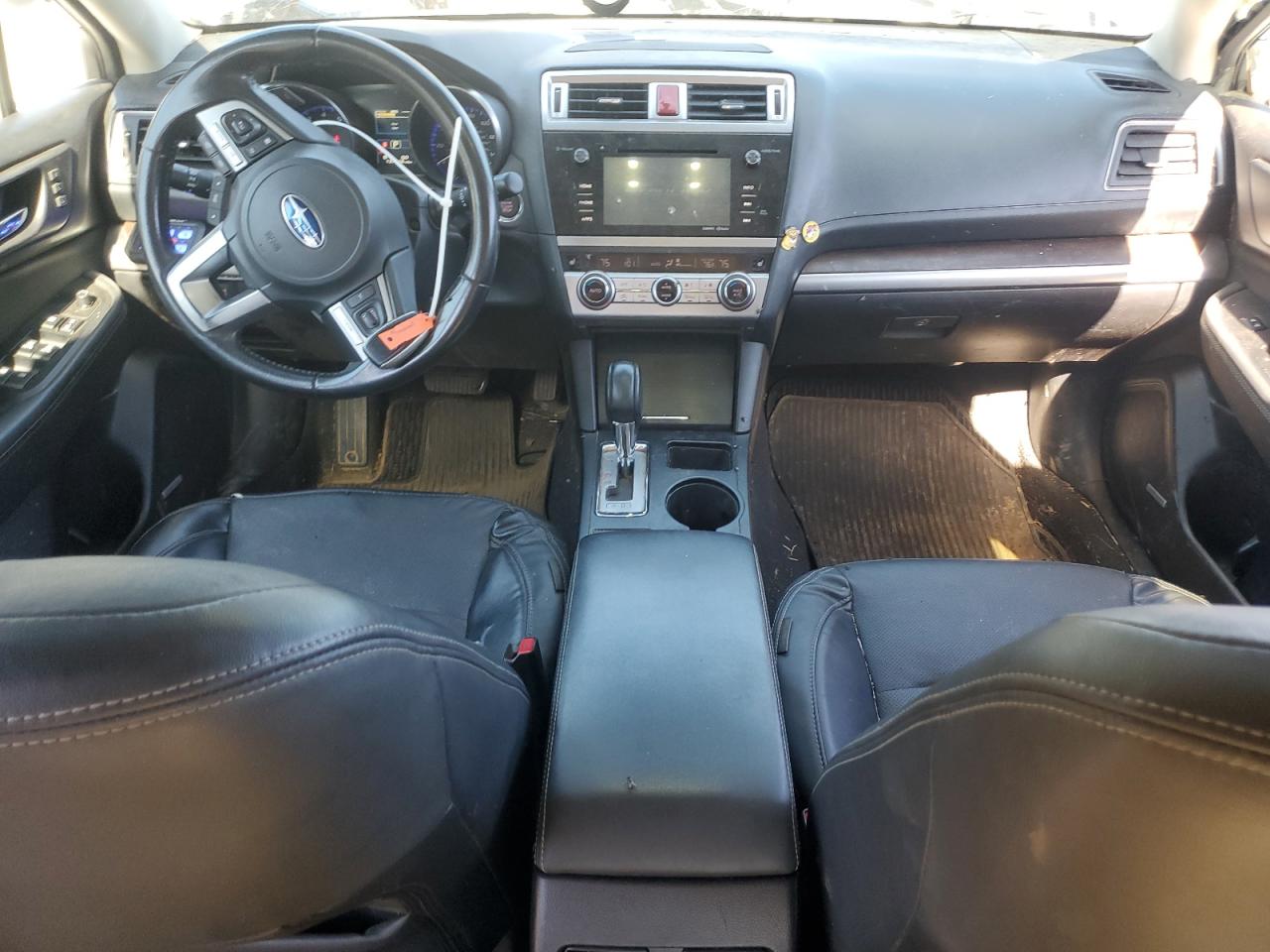2017 Subaru Outback - Image 8