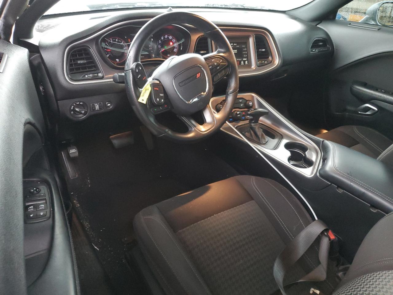 2020 Dodge Challenger - Image 8