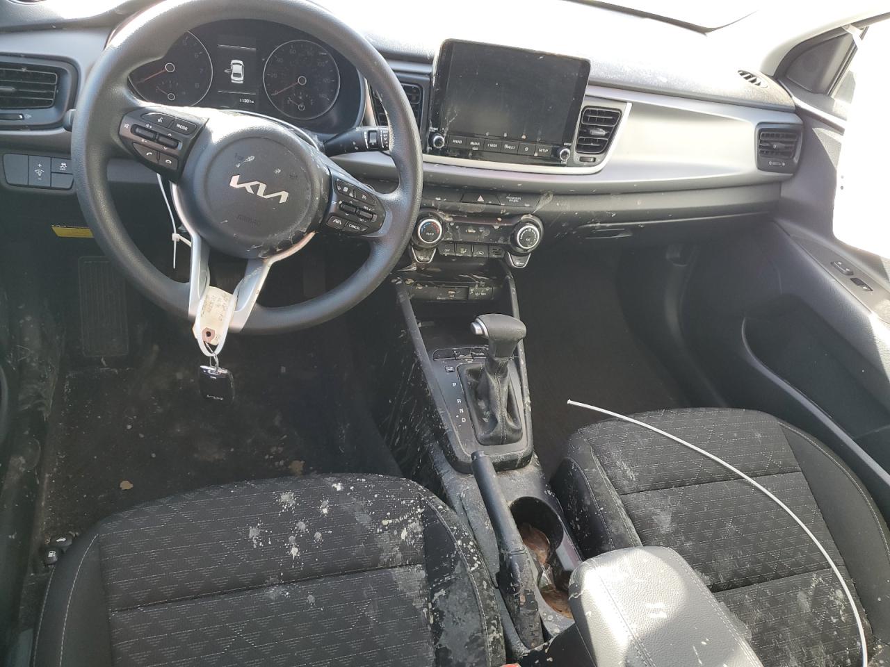 2023 Kia Rio - Image 8