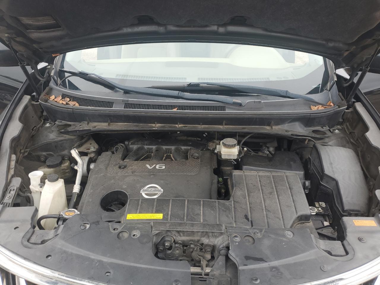 2010 Nissan Murano - Image 12