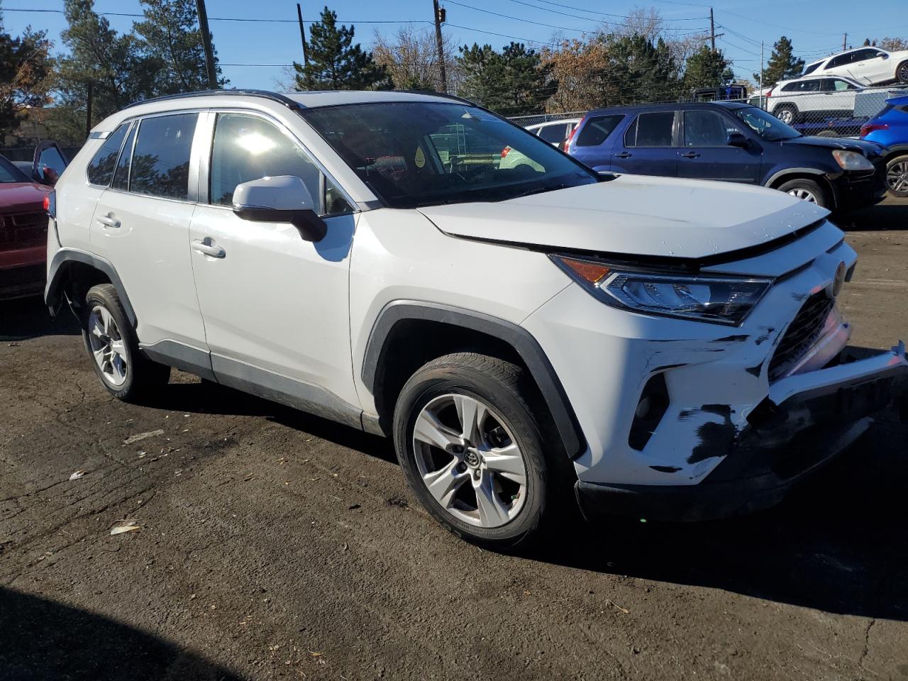 2019 Toyota RAV 4 - Image 4