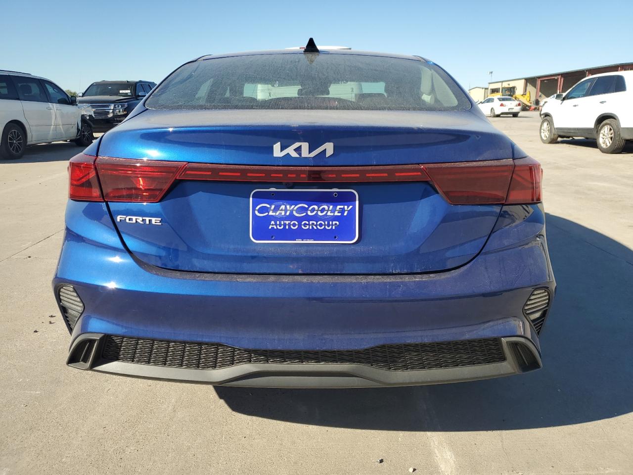 2024 Kia Forte - Image 6