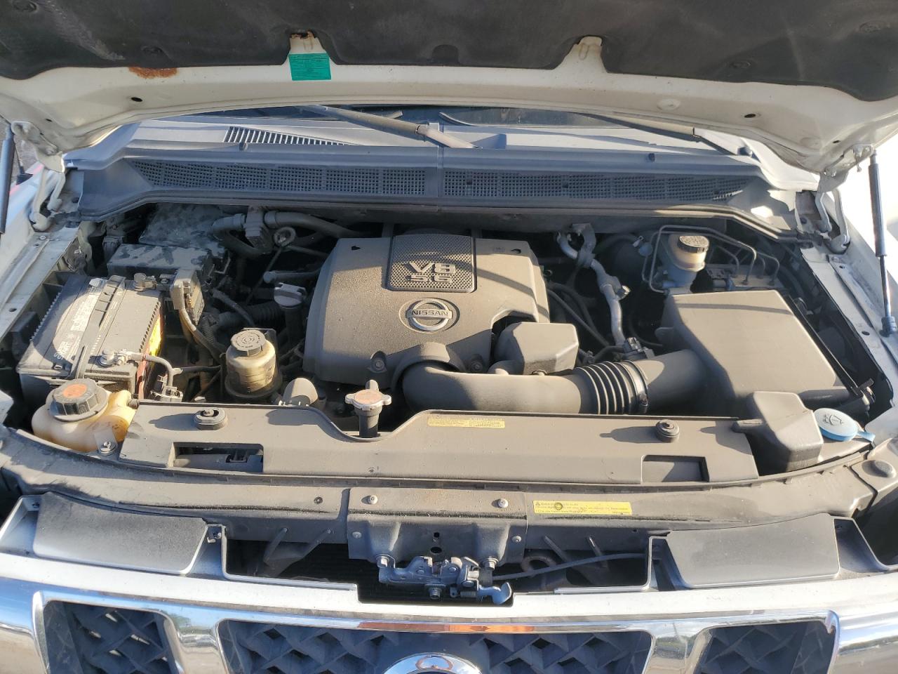 2008 Nissan Titan - Image 12
