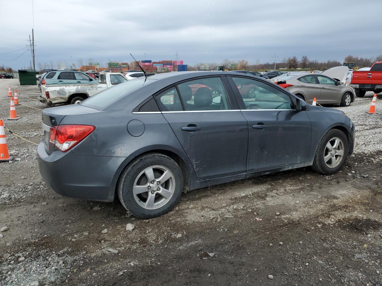 VIN 1G1PC5SB7D7225104 2013 CHEVROLET CRUZE no.3