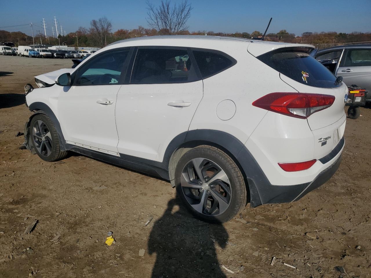 2016 Hyundai Tucson - Image 2