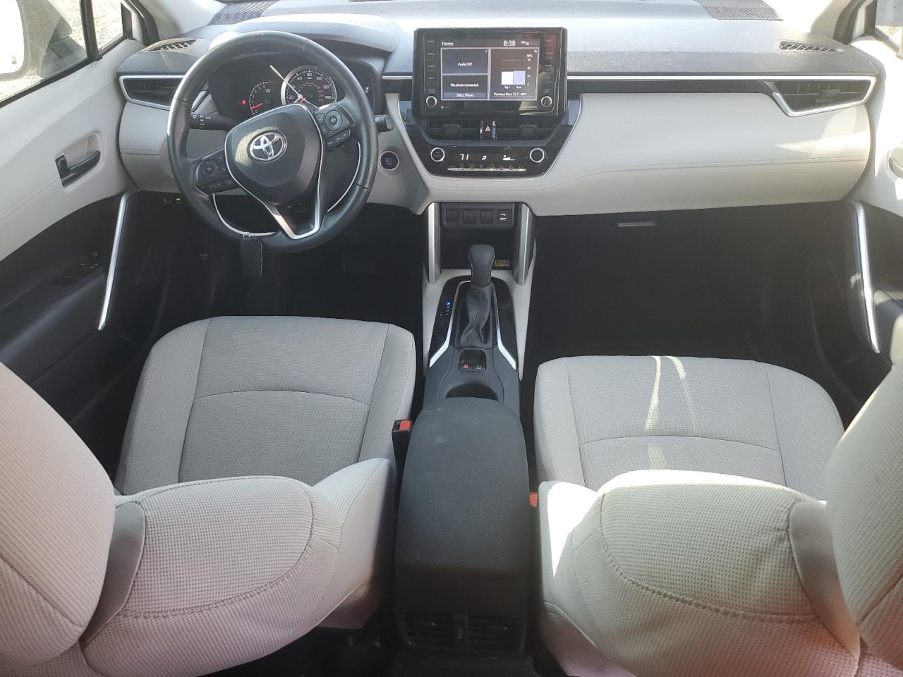 2022 Toyota Corolla Cross Le VIN: 7MUCAAAG0NV007195 Lot: 82206974