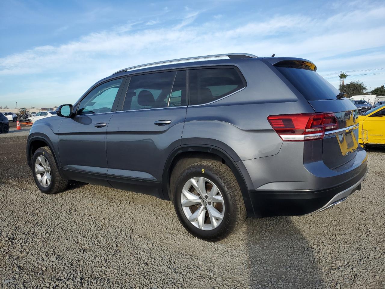 VIN 1V2GR2CAXKC582922 2019 VOLKSWAGEN ATLAS no.2