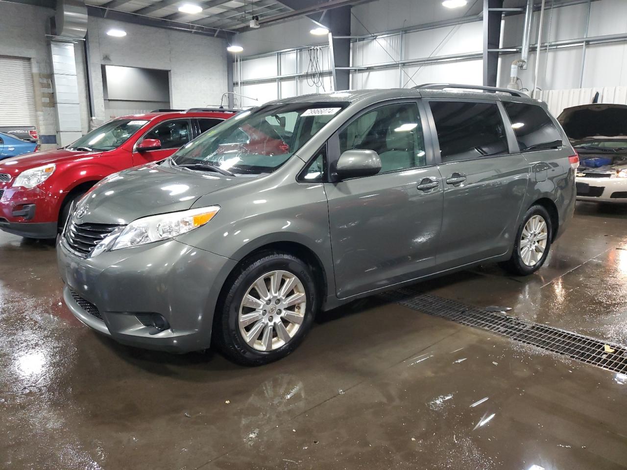 2012 Toyota Sienna - Image 1