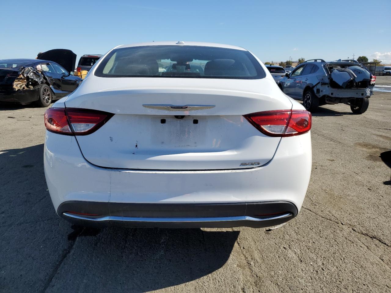 2015 Chrysler 200 Limited VIN: 1C3CCCAB6FN660839 Lot: 79703684