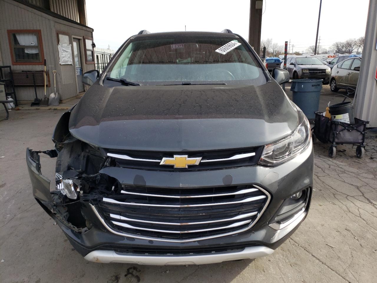 2017 Chevrolet Trax - Image 5