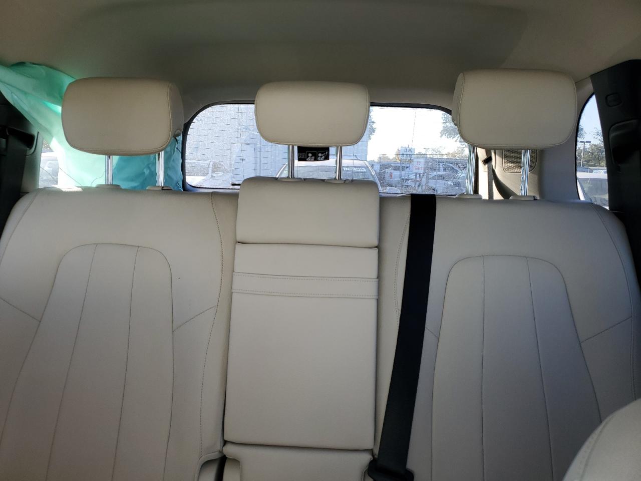 2023 Mercedes-Benz GLB - Image 10