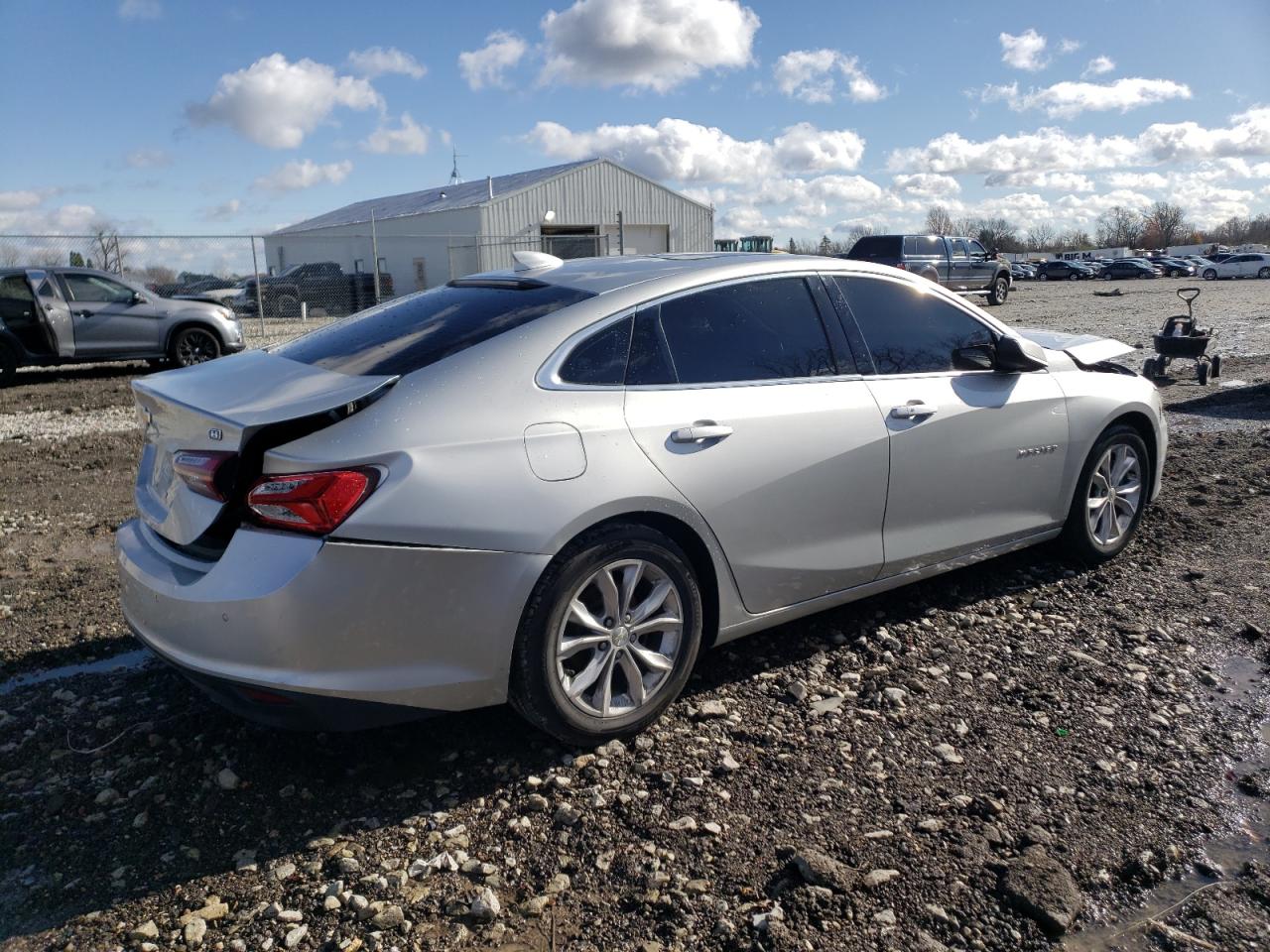 2019 Chevrolet Malibu - Image 3
