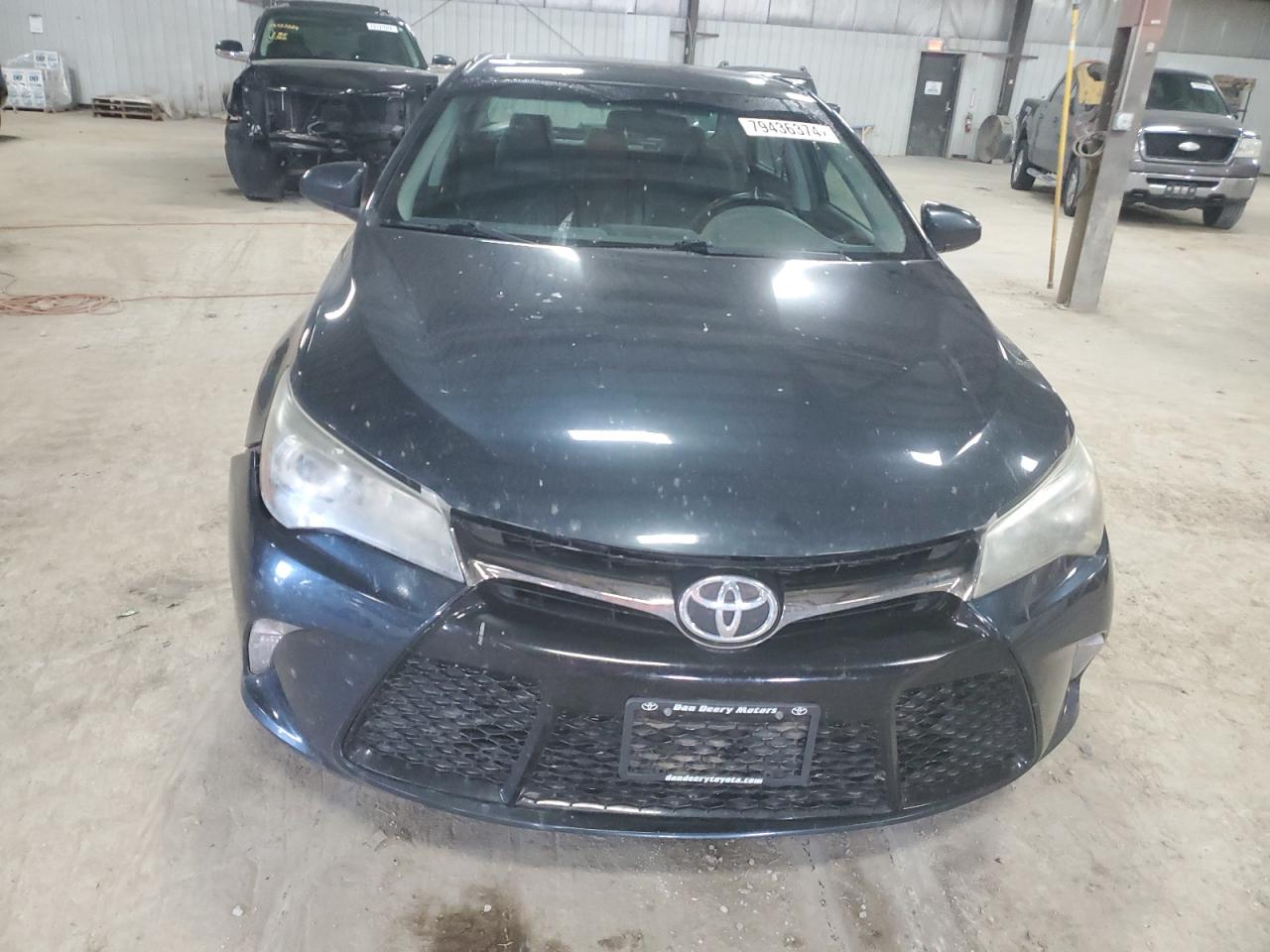 VIN 4T1BF1FK2GU118152 2016 TOYOTA CAMRY no.5