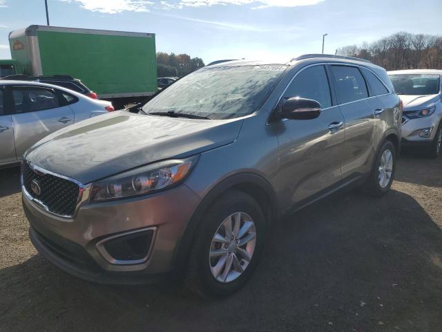 2016 Kia Sorento Lx продається в East Granby, CT - Minor Dent/Scratches