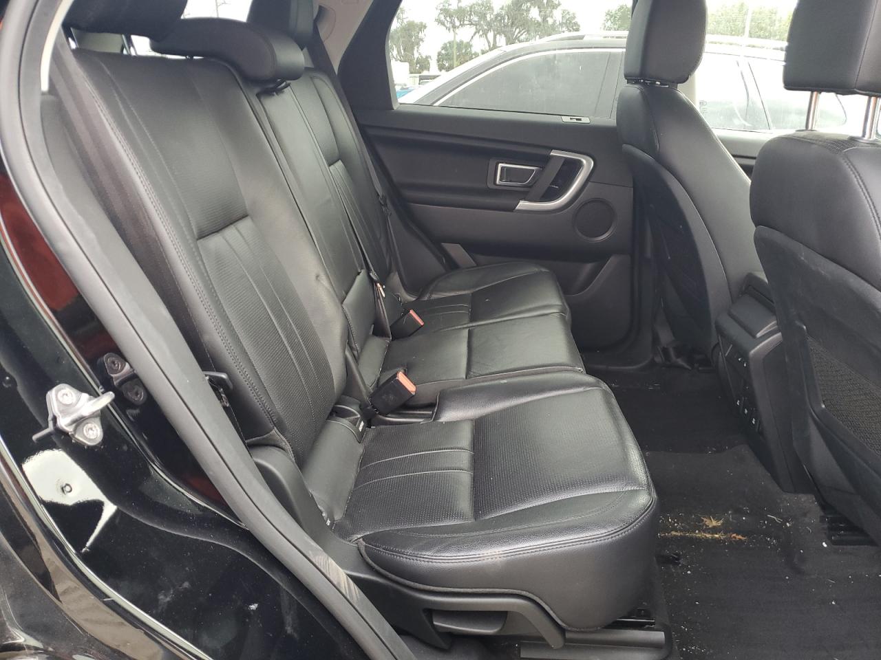 2019 Land Rover Discovery - Image 11