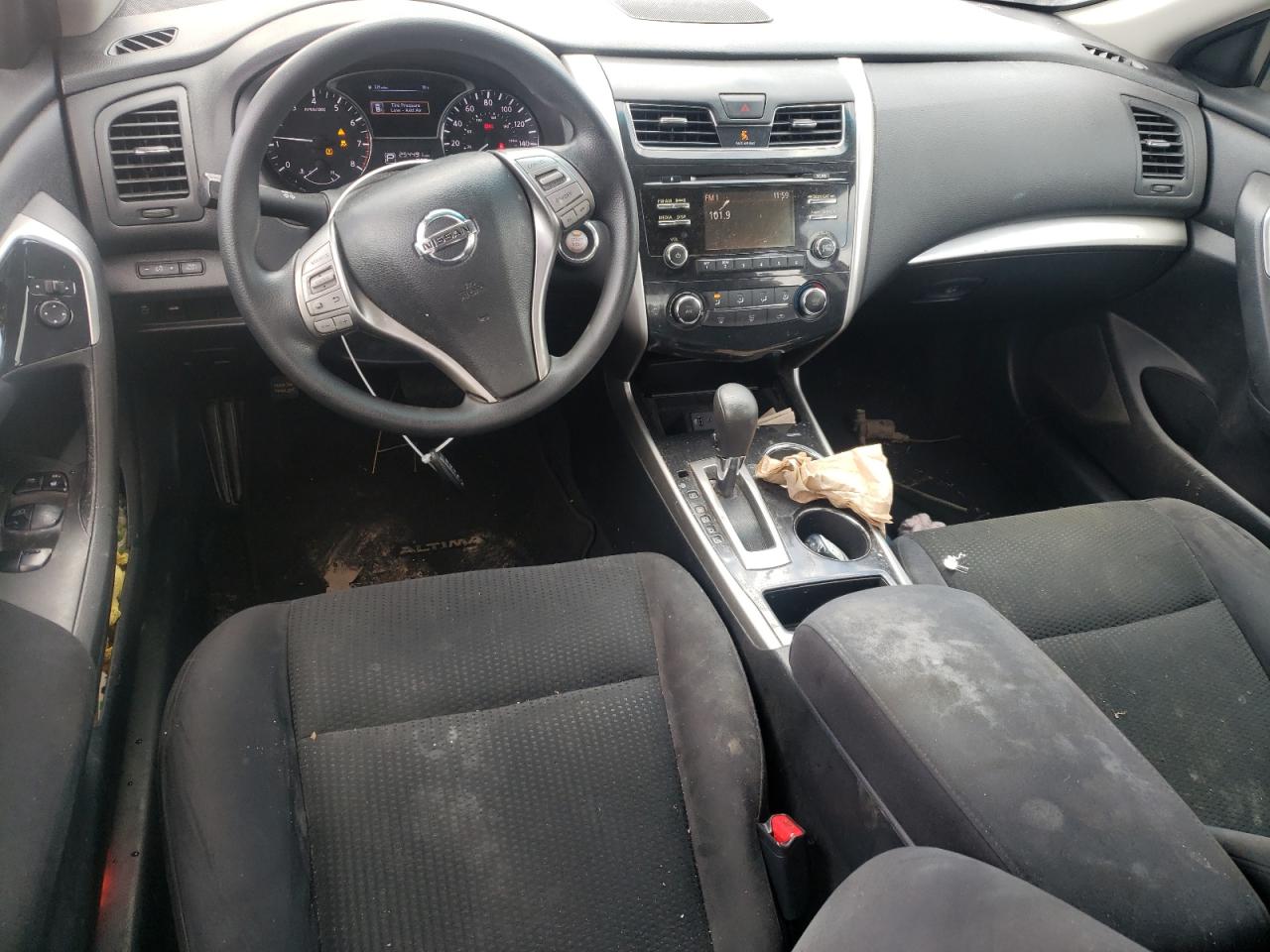 2014 Nissan Altima - Image 8