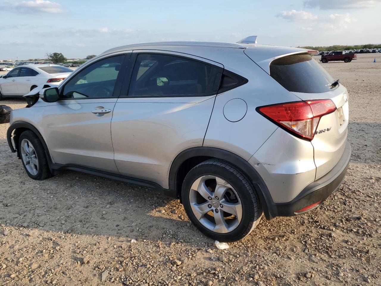 2016 Honda HR-V - Image 2