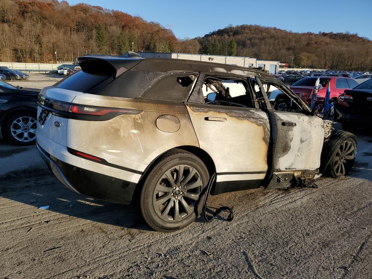 2019 Land Rover Range Rover - Image 3