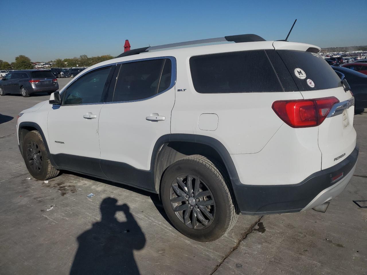 2018 GMC Acadia - Image 2