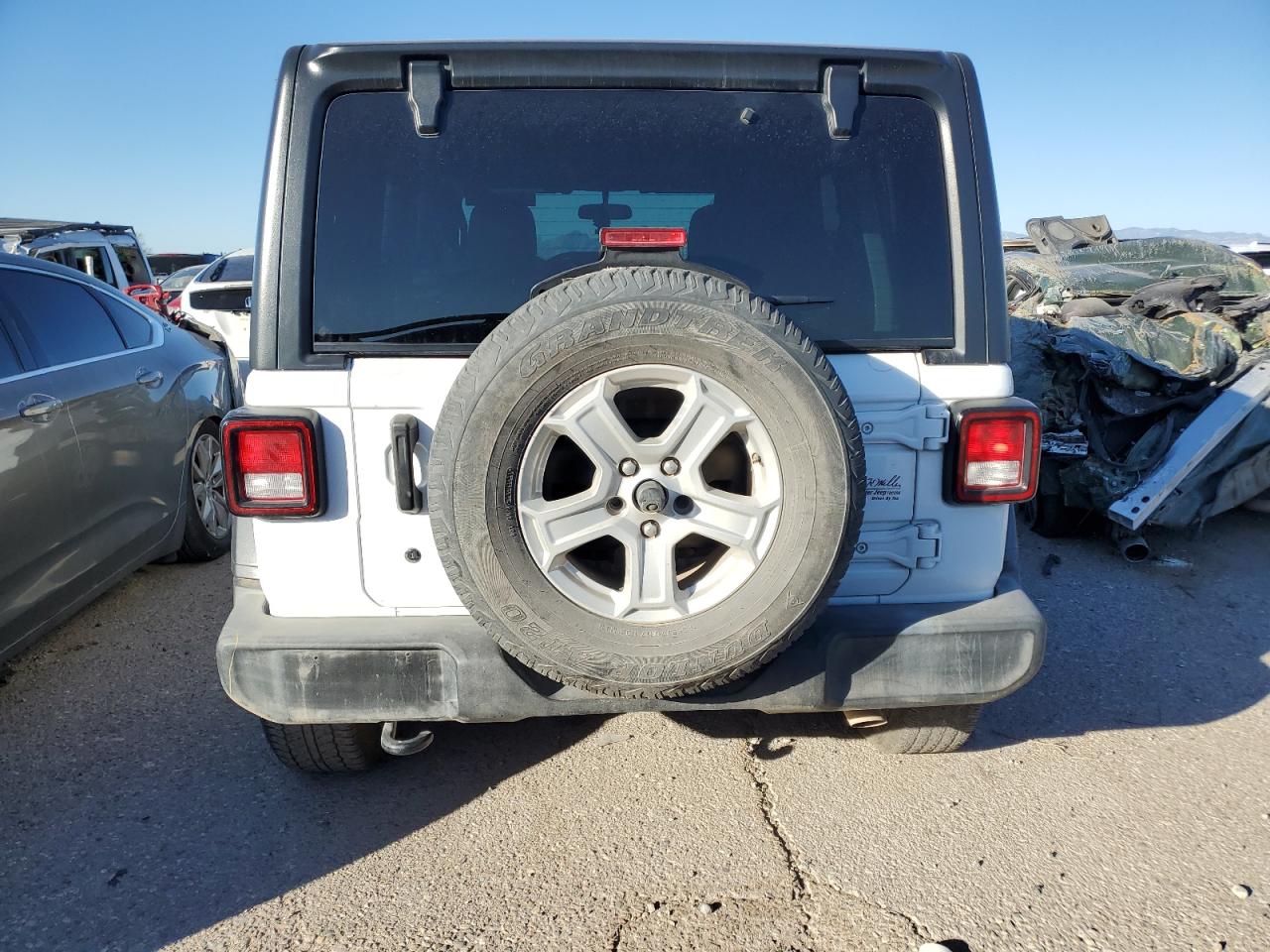 2019 Jeep Wrangler - Image 6
