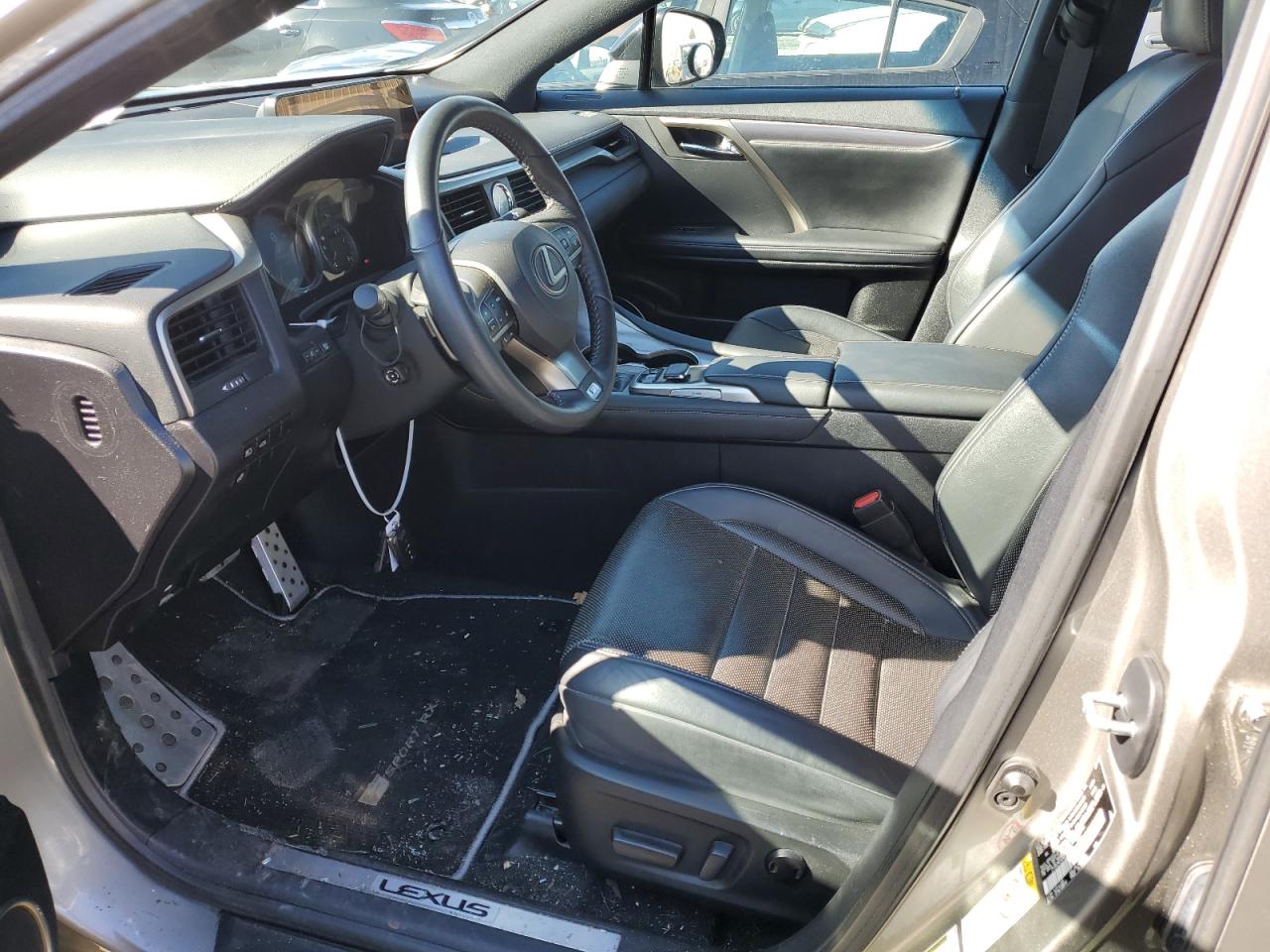 2019 Lexus RX - Image 7