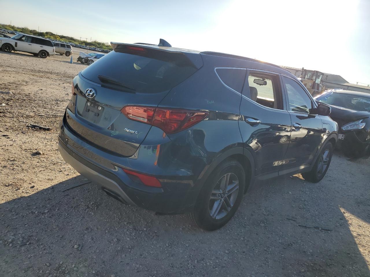 2017 Hyundai Santa Fe Sport VIN: 5NMZU3LBXHH020553 Lot: 81066934