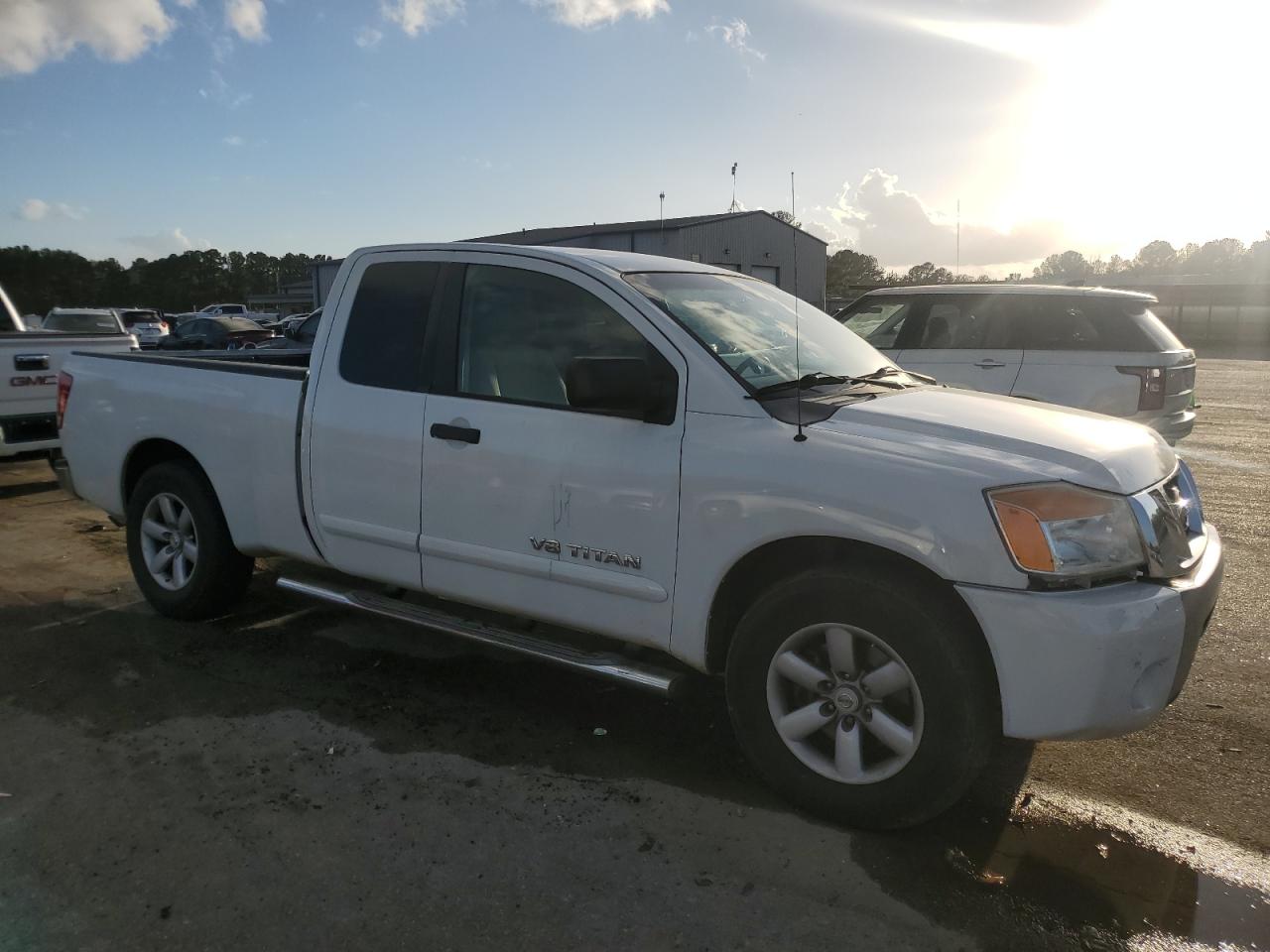 2008 Nissan Titan - Image 4