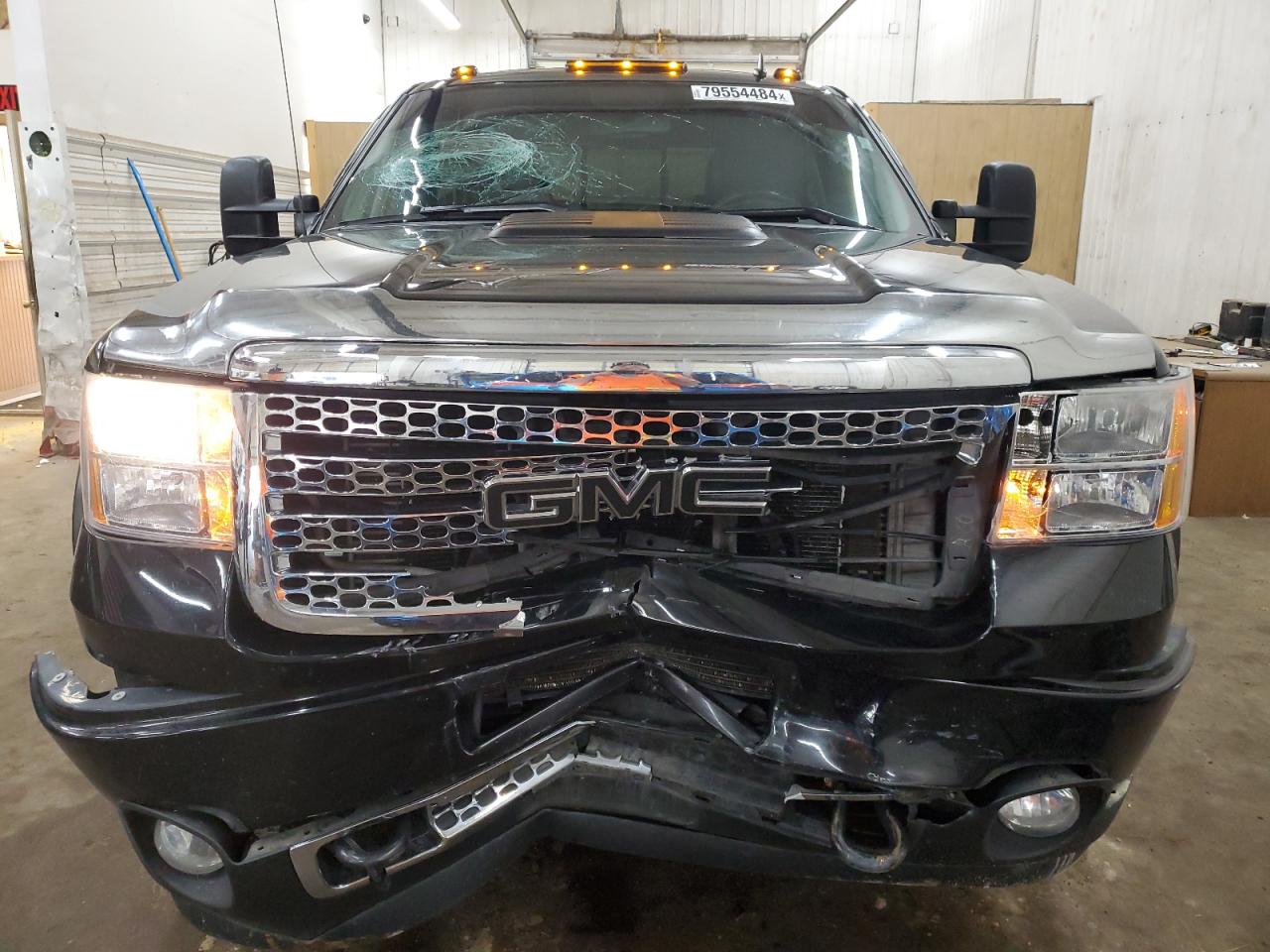 2013 GMC Sierra - Image 5