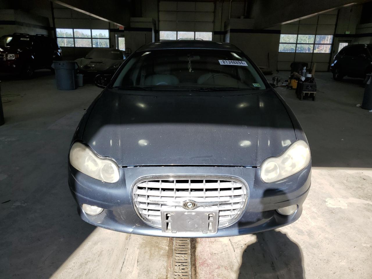 2000 Chrysler LHS - Image 5