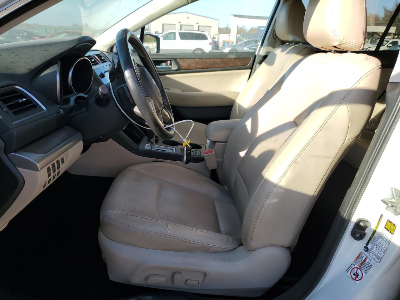 2015 Subaru Outback - Image 7