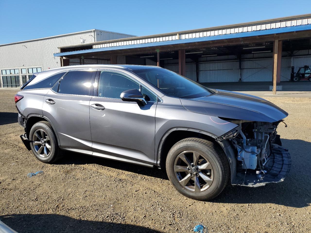 VIN JTJDZKCA4J2011903 2018 LEXUS RX350 no.4