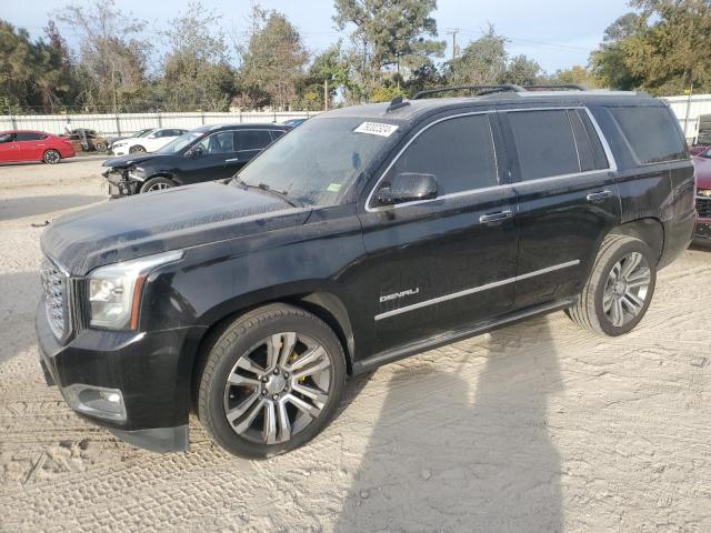  GMC YUKON 2018 Черный